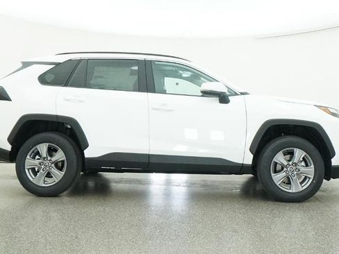New 2025 Toyota RAV4 XLE w/ Convenience Package image 19