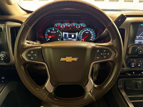 Used 2018 Chevrolet Silverado 1500 LT w/ All Star Edition AWD/4WD image 16
