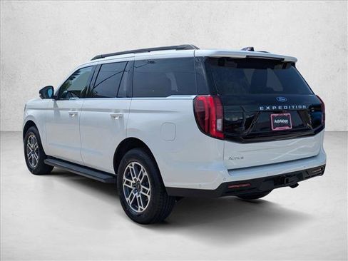 New 2025 Ford Expedition Active image 7