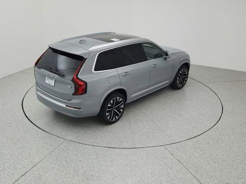 New 2026 Volvo XC90 B6 Plus w/ Protection Package Premier image 15