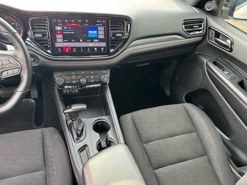Used 2025 Dodge Durango GT w/ Blacktop Package image 16