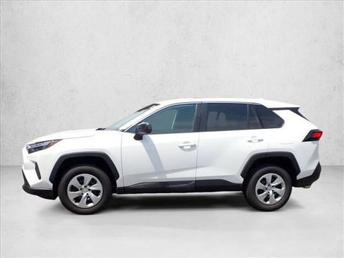 Certified 2023 Toyota RAV4 LE AWD/4WD image 2