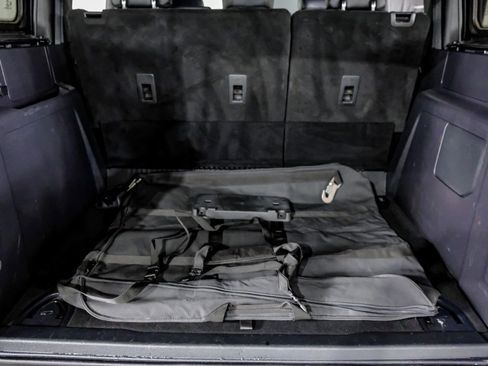 Used 2022 Ford Bronco Wildtrak image 46