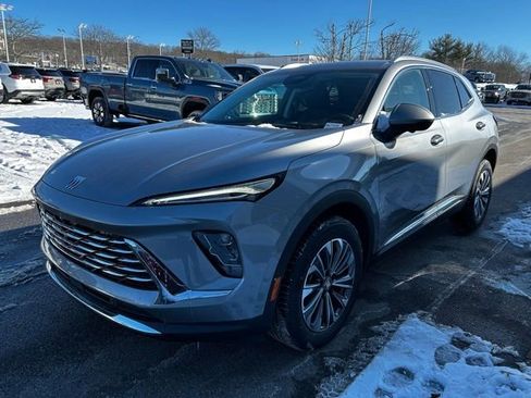 New 2026 Buick Envision Preferred image 3