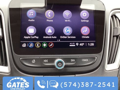 Used 2024 Chevrolet Malibu LT image 3