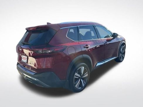 Used 2023 Nissan Rogue SL w/ SL Premium Package image 5