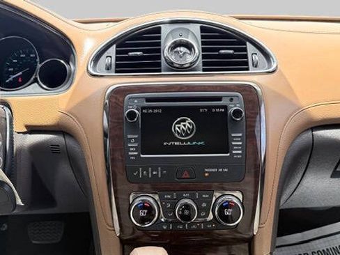 Used 2016 Buick Enclave Leather FWD image 13