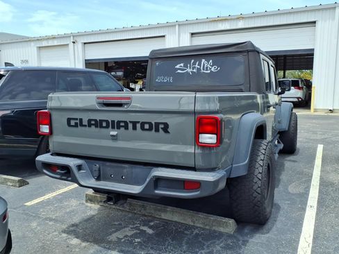 Used 2020 Jeep Gladiator Sport w/ Trailer Tow Package AWD/4WD image 13