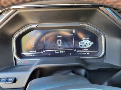 Used 2024 GMC Sierra 2500 AT4X image 20