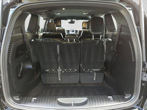 Used 2025 Chrysler Pacifica Select FWD image 6