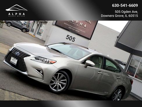 Used 2016 Lexus ES 300h image 1