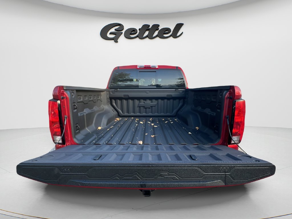 Used 2025 Chevrolet Colorado Trail Boss AWD/4WD image 10