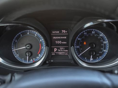 Used 2015 Toyota Corolla S image 22