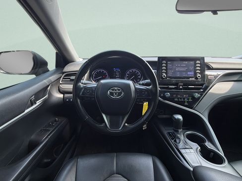 Used 2023 Toyota Camry SE FWD image 13