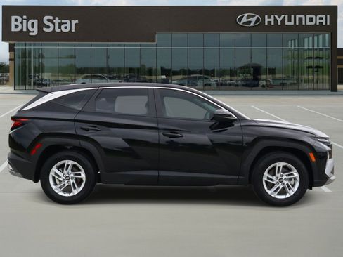 Used 2026 Hyundai Tucson SE FWD image 5
