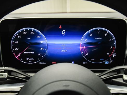 Used 2025 Mercedes-Benz GLC 43 AMG 4MATIC image 15