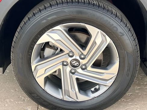 Used 2023 Hyundai Santa Fe SEL image 6