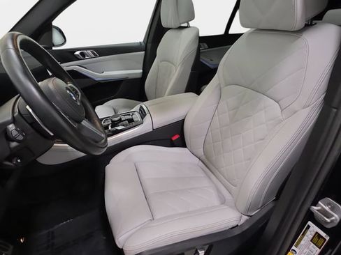 Used 2024 BMW X5 xDrive50e w/ M Sport Package AWD/4WD image 11
