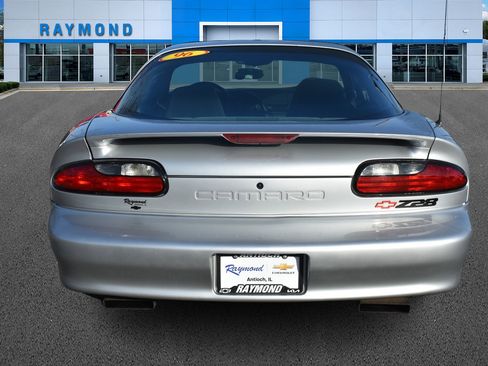 Used 1996 Chevrolet Camaro Z28 RWD image 4