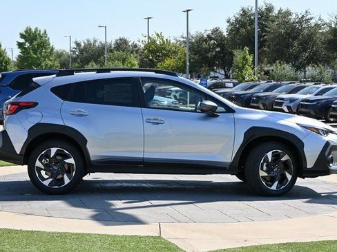 New 2025 Subaru Crosstrek 2.5i Limited w/ Crosstrek Mirror Package image 2