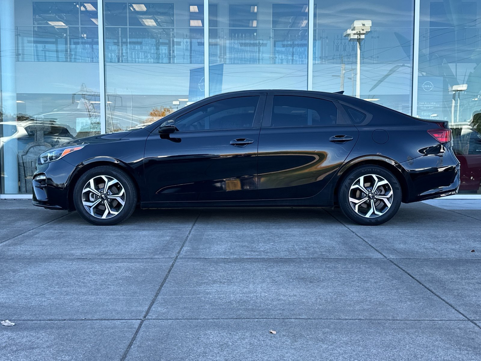 Used 2020 Kia Forte LXS FWD image 7