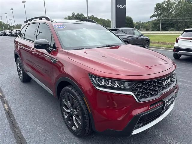 Certified 2022 Kia Sorento X-Line EX AWD/4WD image 1