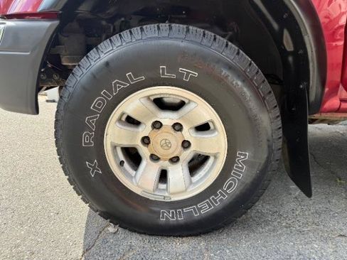 Used 1999 Toyota Tacoma 4x4 Xtracab V6 image 25