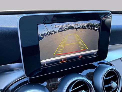 Used 2017 Mercedes-Benz C 300 4MATIC Sedan image 24