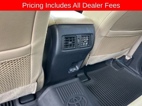 Used 2024 Toyota 4Runner SR5 Premium w/ Moonroof Package AWD/4WD image 16