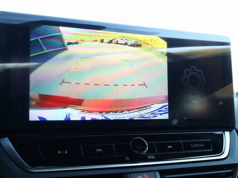 New 2025 Nissan Altima 2.5 SR w/ SR Premium Package image 18