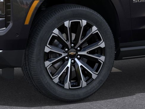 New 2026 Chevrolet Suburban High Country AWD/4WD image 33