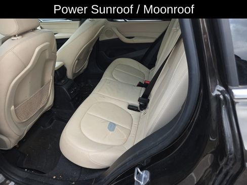 Used 2018 BMW X1 xDrive28i image 9