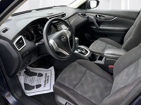 Used 2016 Nissan Rogue S AWD/4WD image 10