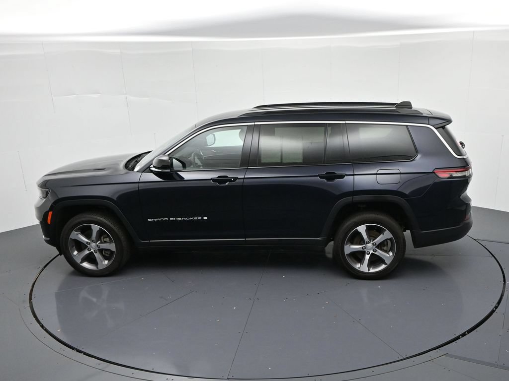Used 2024 Jeep Grand Cherokee L Limited AWD/4WD image 30