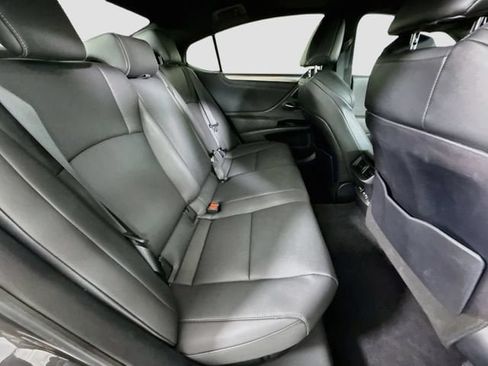 Used 2024 Lexus ES 300h F Sport w/ Accessory Package (Z1) FWD image 28