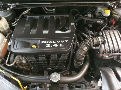Used 2012 Dodge Avenger SXT w/ Rallye Appearance Group FWD image 23