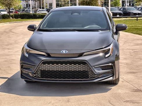 Used 2024 Toyota Corolla SE image 7