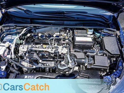 Used 2025 Toyota Corolla LE FWD image 40
