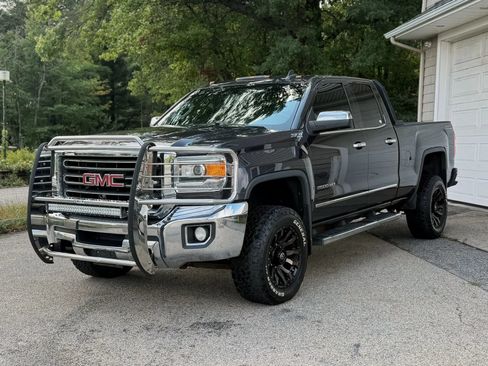 Used 2015 GMC Sierra 2500 SLT w/ Snow Plow Prep Package AWD/4WD image 6
