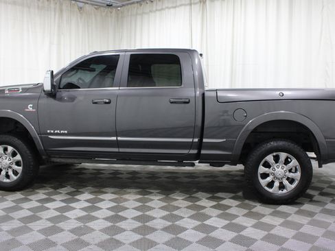 Used 2023 RAM 2500 Limited AWD/4WD image 37