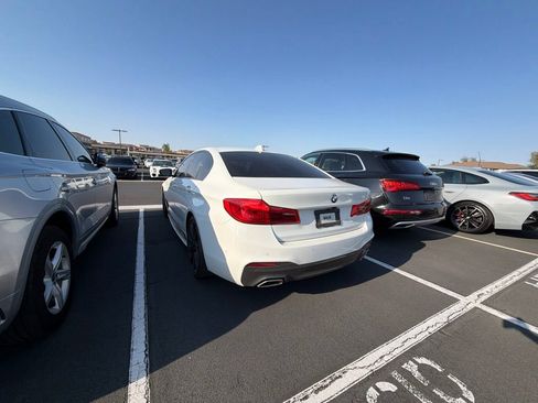 Used 2019 BMW 540i w/ M Sport Package RWD image 11