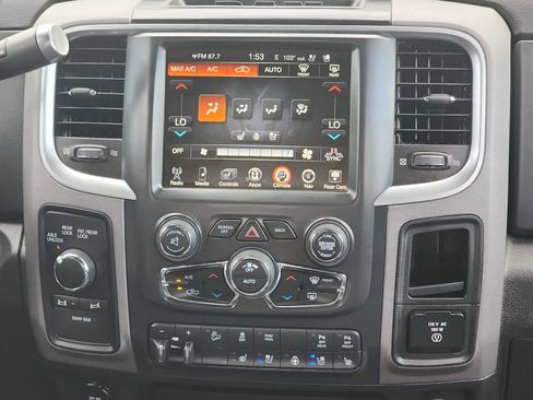 Used 2017 RAM 2500 Power Wagon w/ Leather & Luxury Group AWD/4WD image 19