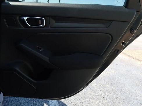 Used 2023 Honda Civic Sport image 46