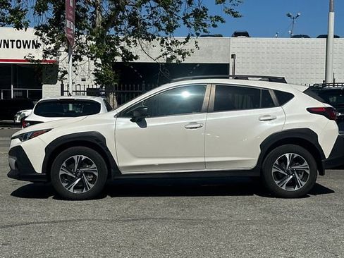 Used 2024 Subaru Crosstrek 2.0i Premium AWD/4WD image 7