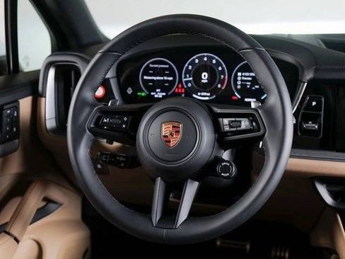 New 2026 Porsche Cayenne S AWD/4WD image 15