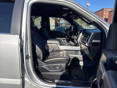 Used 2018 Ford F450 Platinum w/ Platinum Ultimate Package image 10