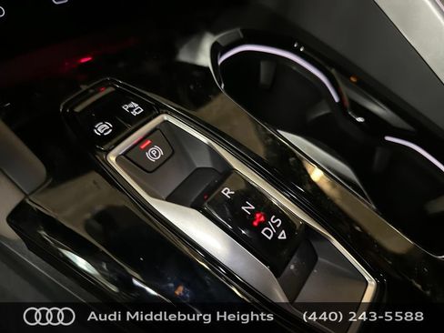 Certified 2025 Audi Q5 Premium w/ Premium Plus AWD/4WD image 28