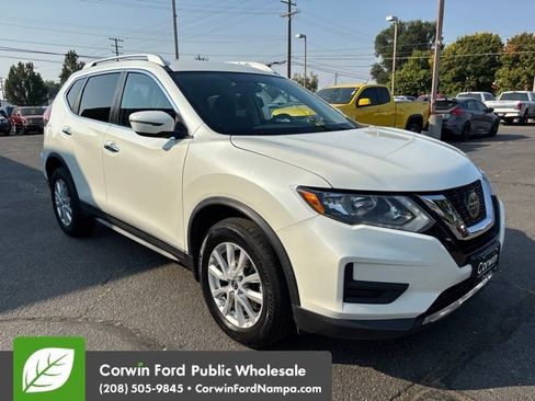 Used 2018 Nissan Rogue SV AWD/4WD image 3