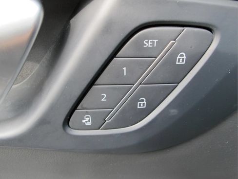 Used 2026 Buick Enclave Sport Touring w/ Super Cruise Package FWD image 10
