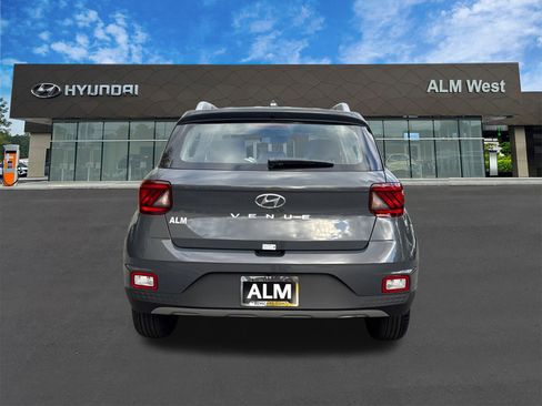 New 2026 Hyundai Venue SEL FWD image 7